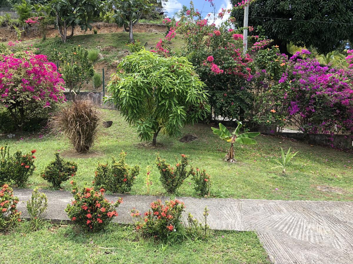 Kaz A Dany Vila Deshaies Exterior foto